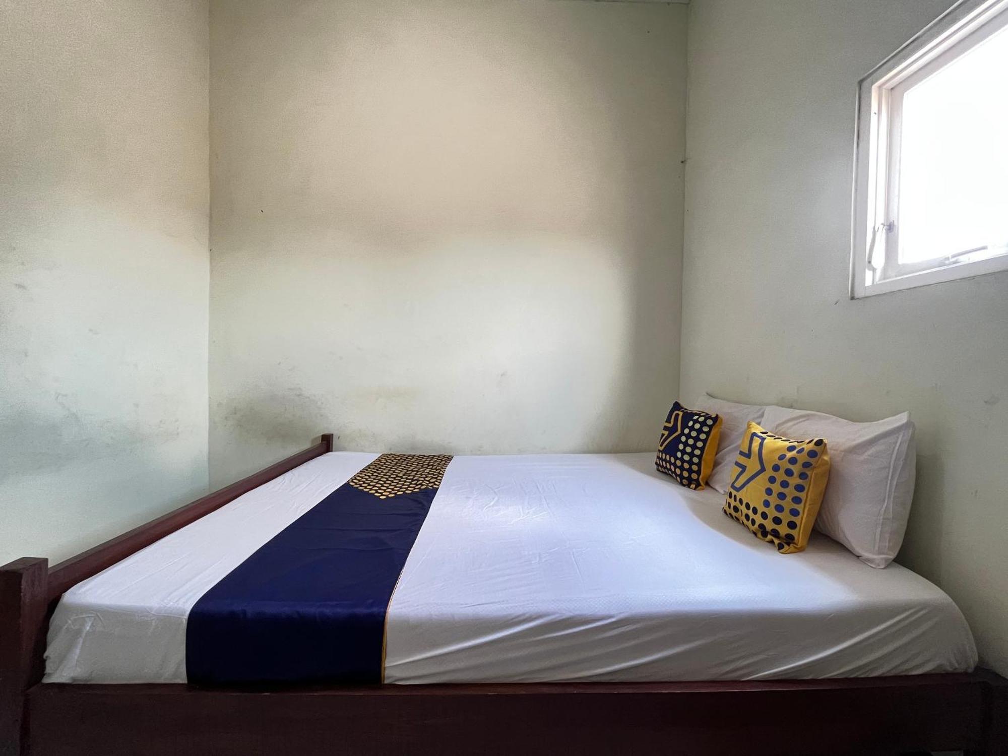 فندق Spot On 93423 Kost Berkah Near Kebun Teh Wonosari لاوانج المظهر الخارجي الصورة